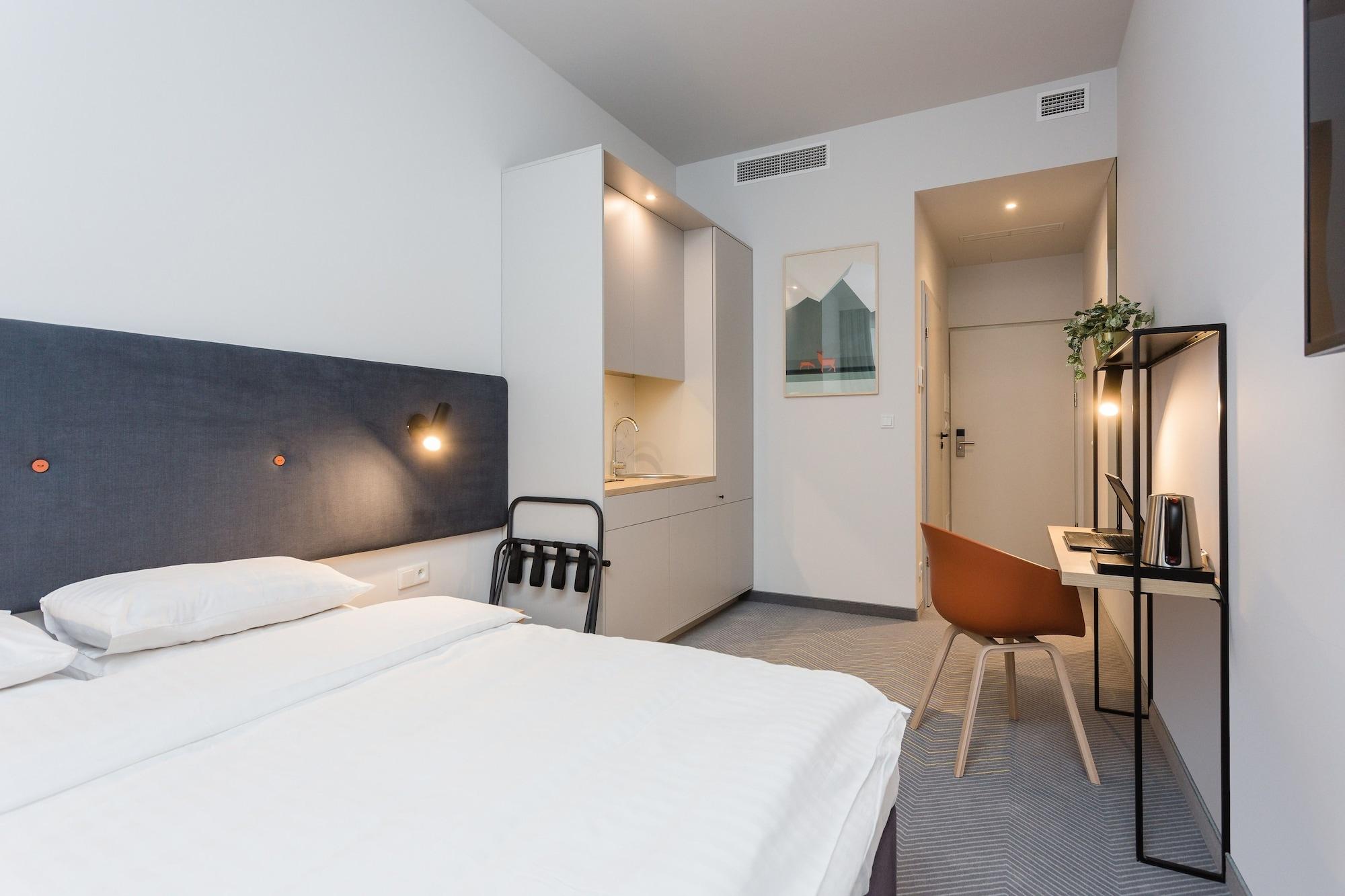 Platinum Hotel&Residence Wilanow ワルシャワ エクステリア 写真