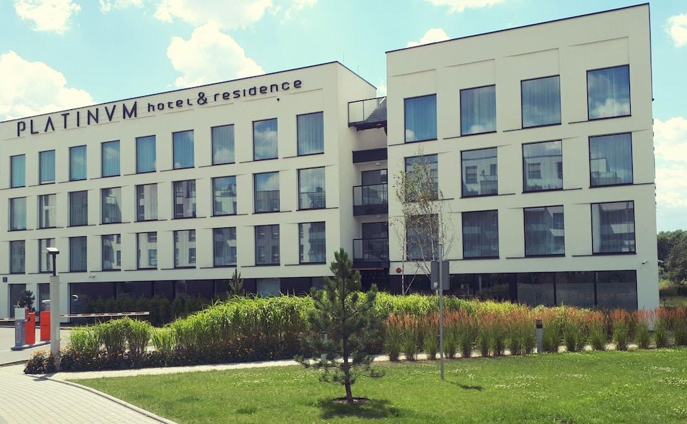Platinum Hotel&Residence Wilanow ワルシャワ エクステリア 写真