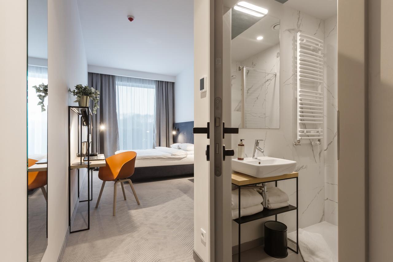 Platinum Hotel&Residence Wilanow ワルシャワ エクステリア 写真