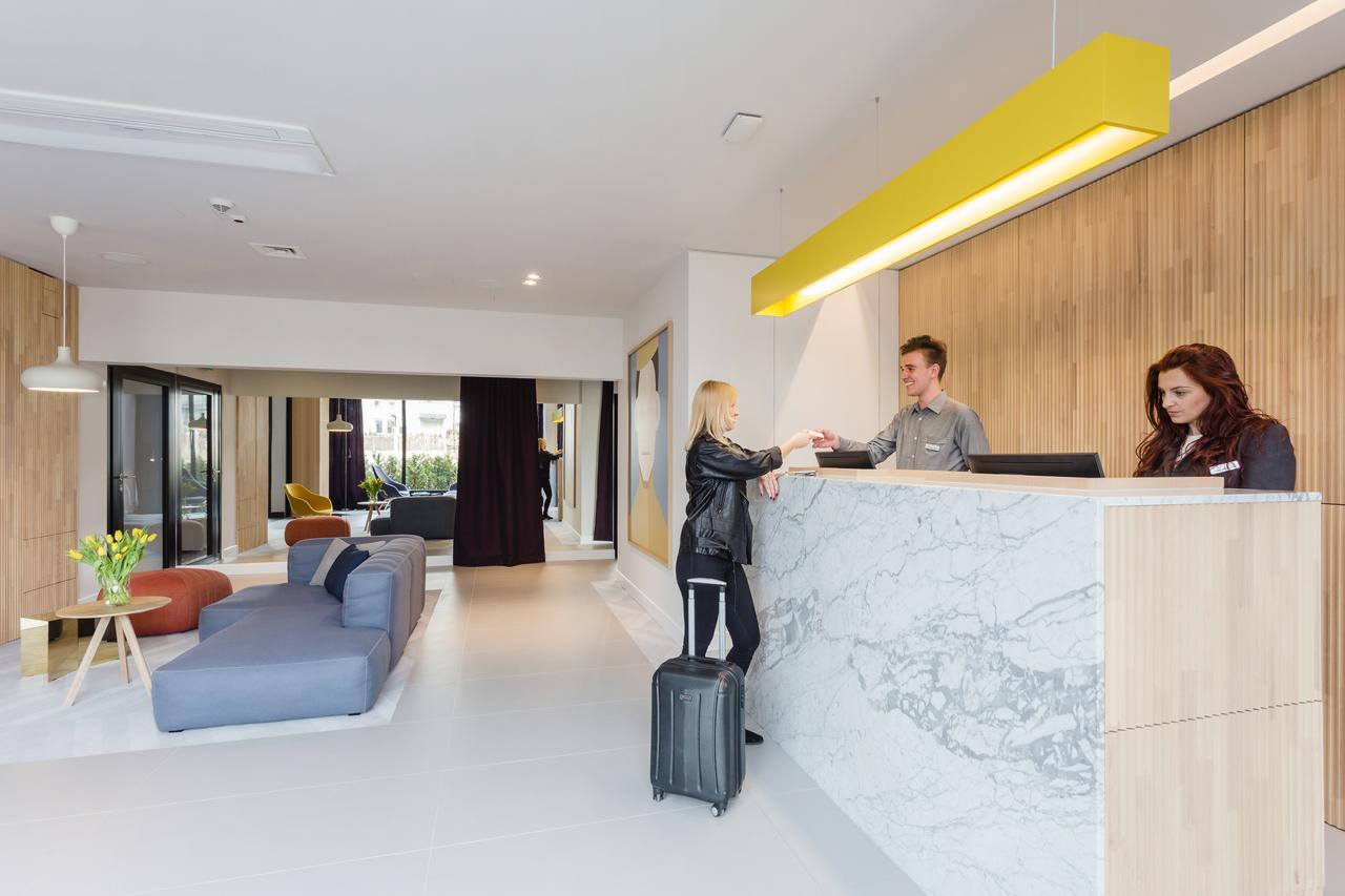 Platinum Hotel&Residence Wilanow ワルシャワ エクステリア 写真